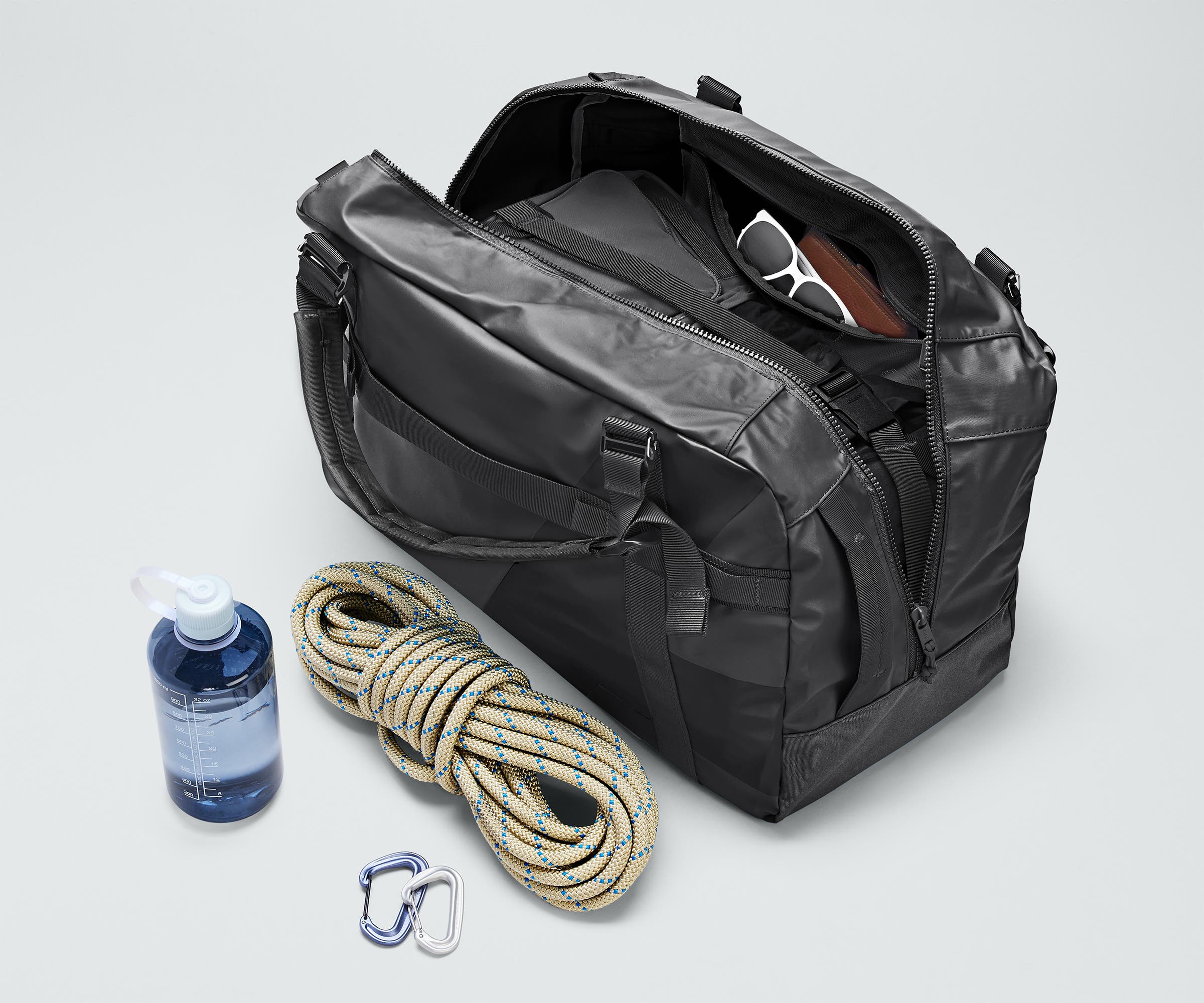Active Duffle 55L in Jet Black - Image 3