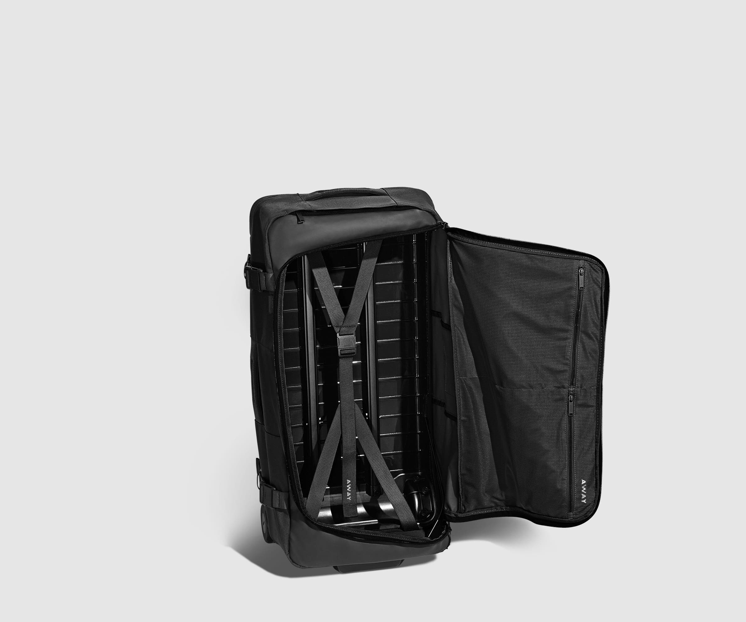 Active Rolling Duffle 85L in Jet Black - Image 5