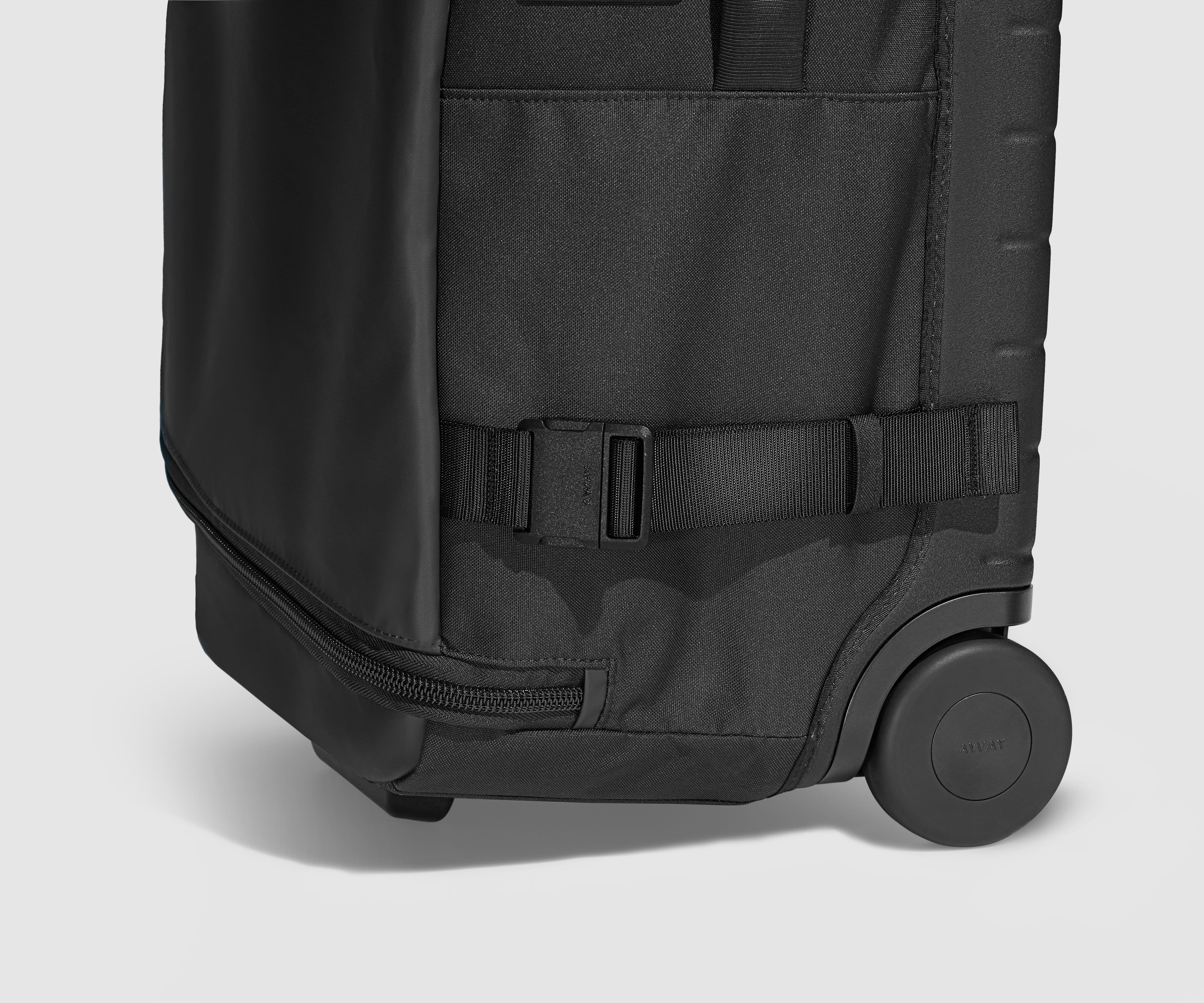 Active Rolling Duffle 85L in Jet Black - Image 8