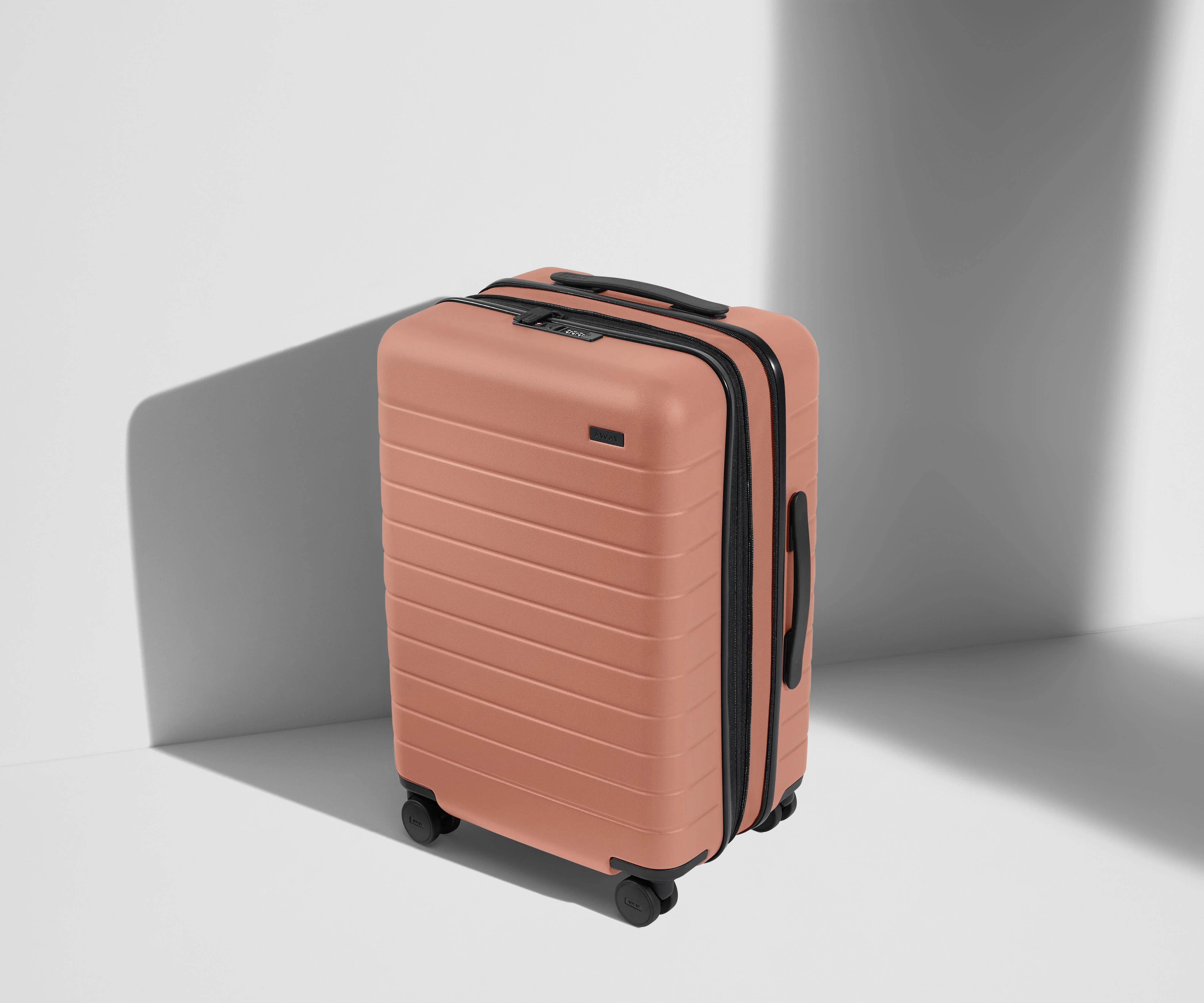 The Bigger Carry-On Flex - Image 21
