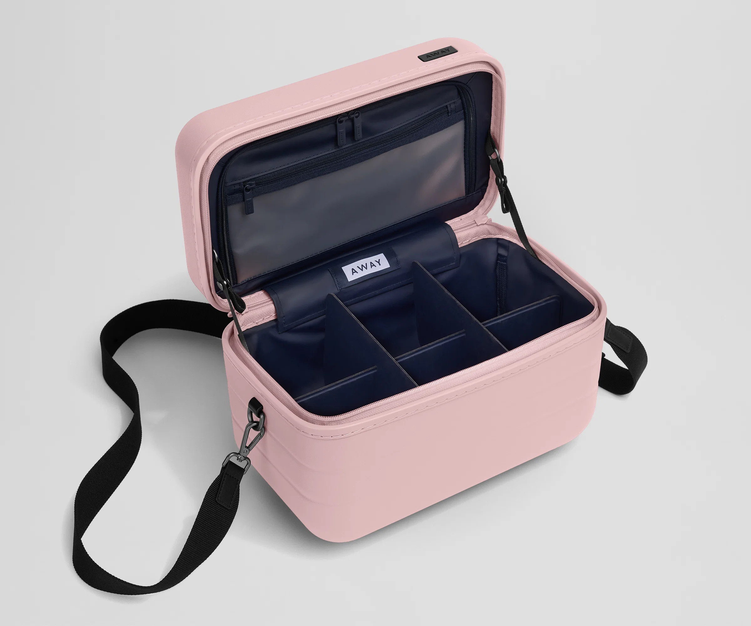 The Train Case in Blush Pink - Image 2