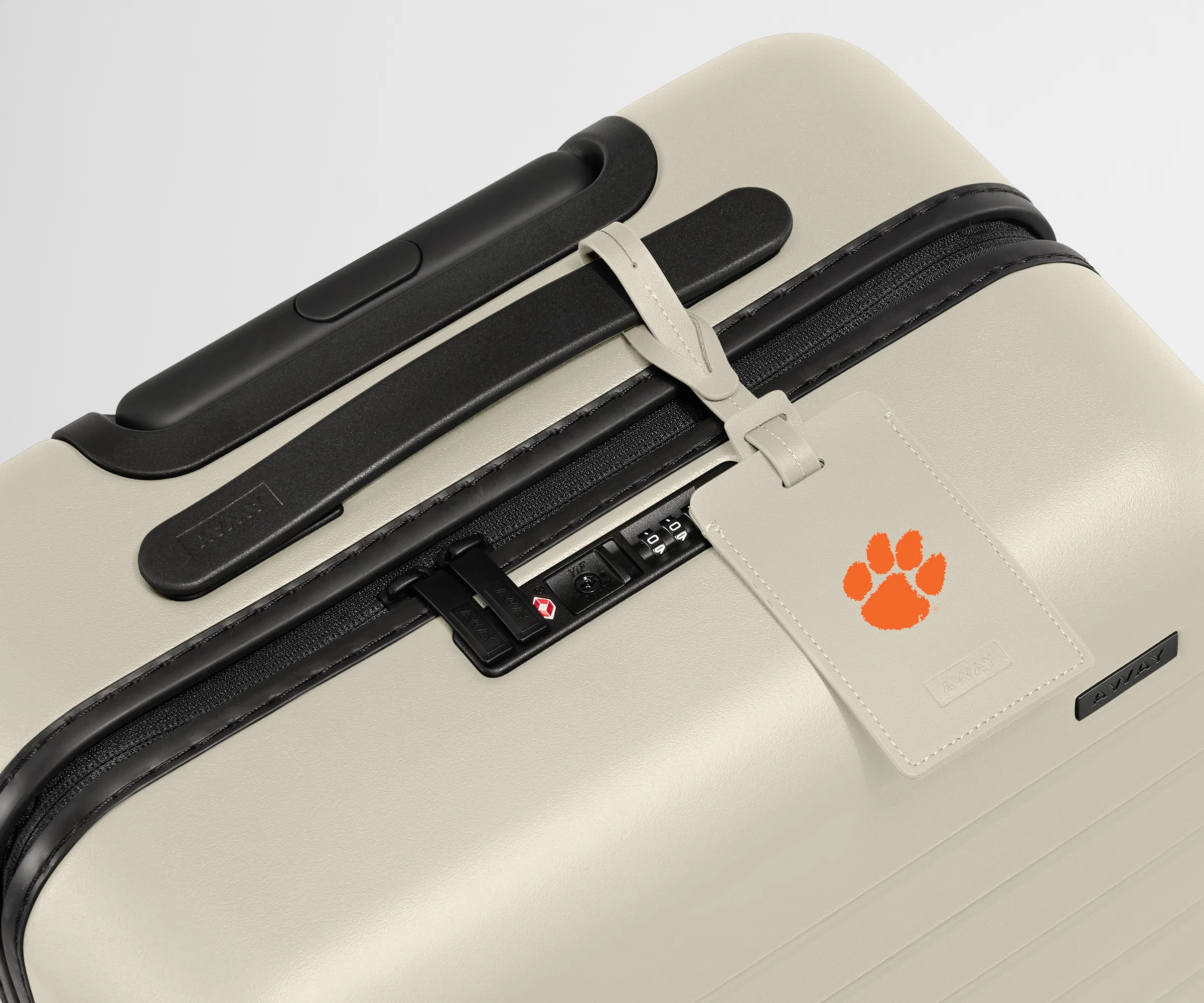 The Collegiate Bigger Carry-On in Clemson ® - Image 6