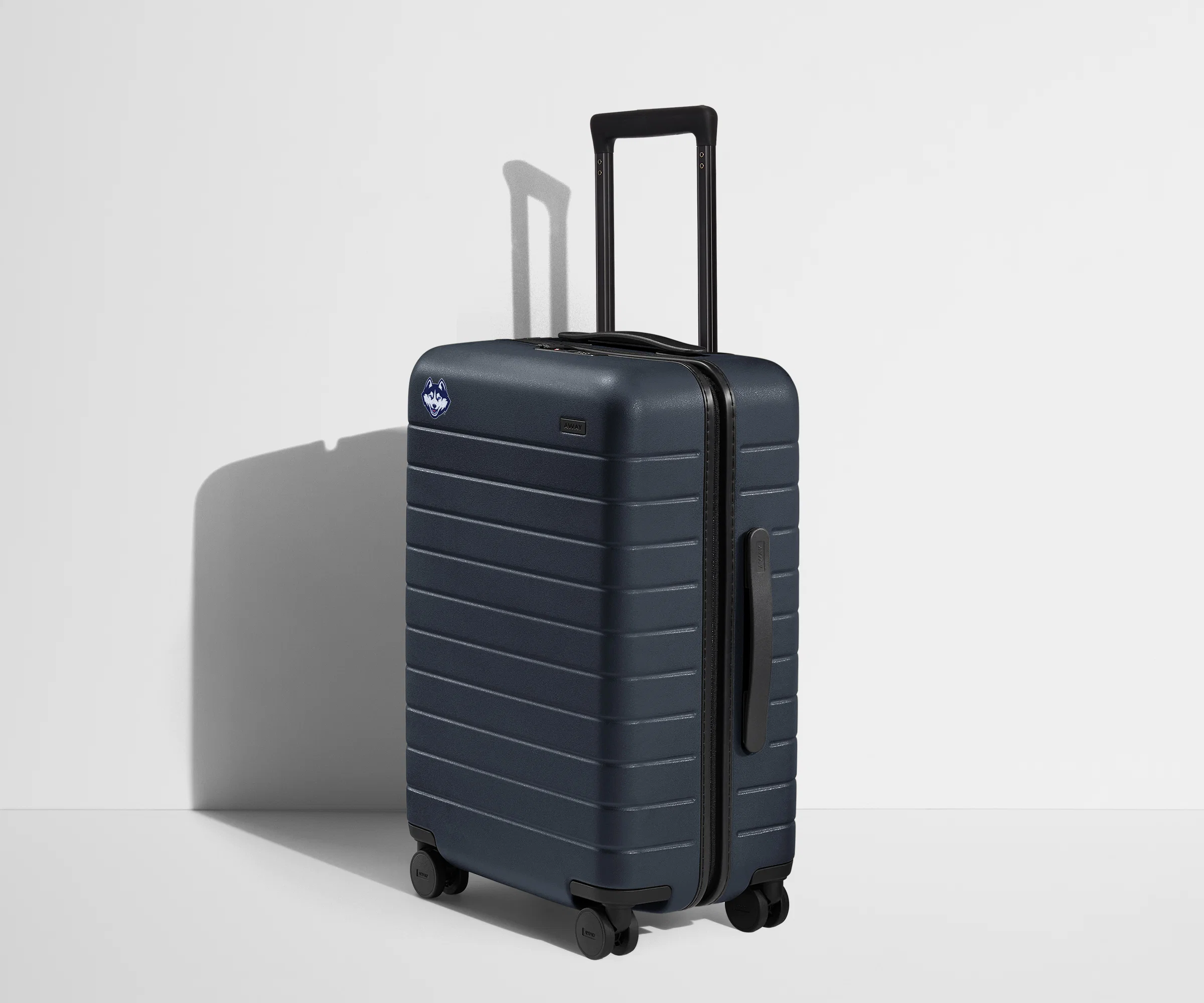 The Collegiate Bigger Carry-On in UConn ® - Image 2