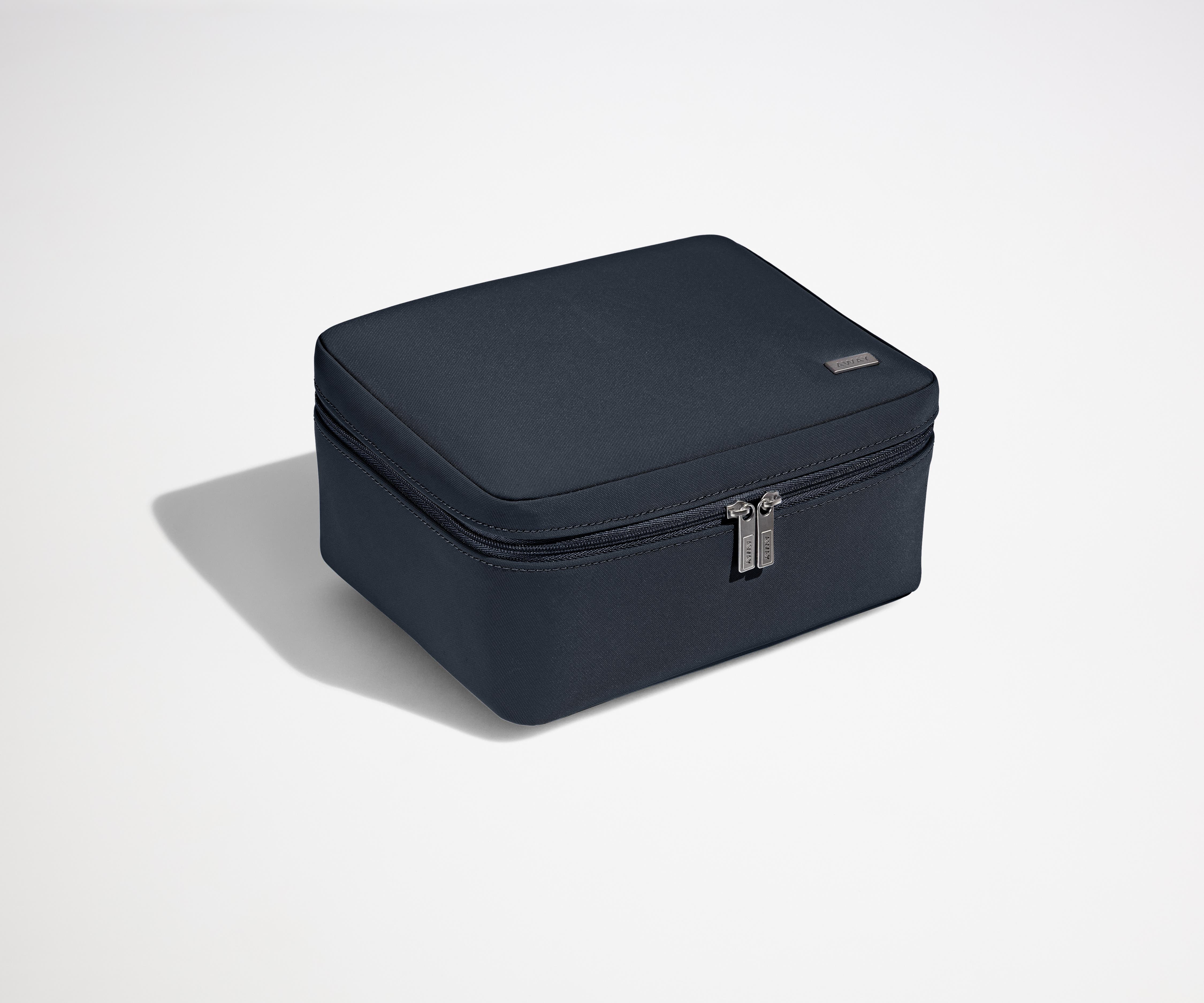 The Cosmetics Bag - Image 3
