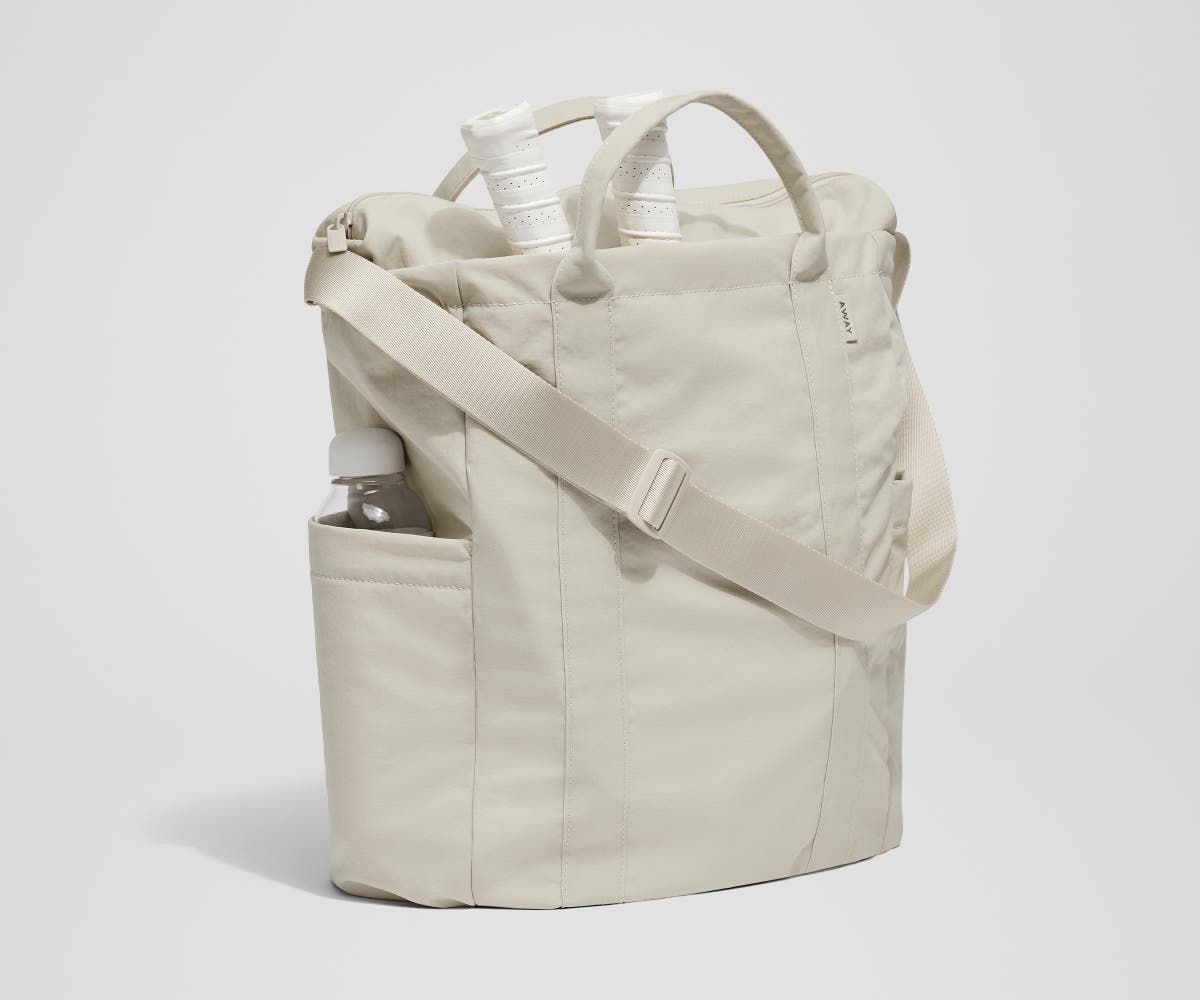 Courtside Tote in Salt White Textured Nylon - Image 4