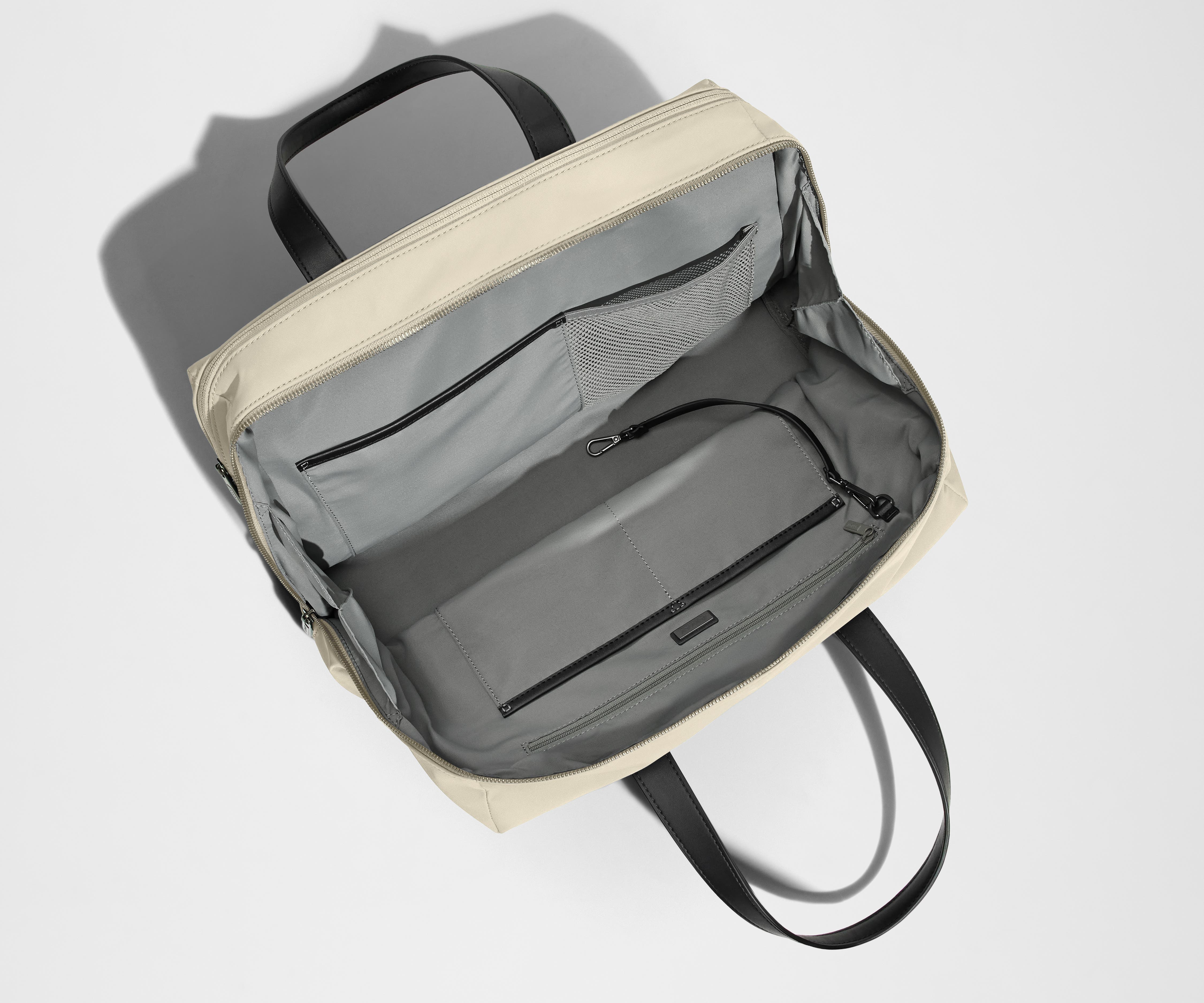 The Everywhere Bag in Salt White - Image 6