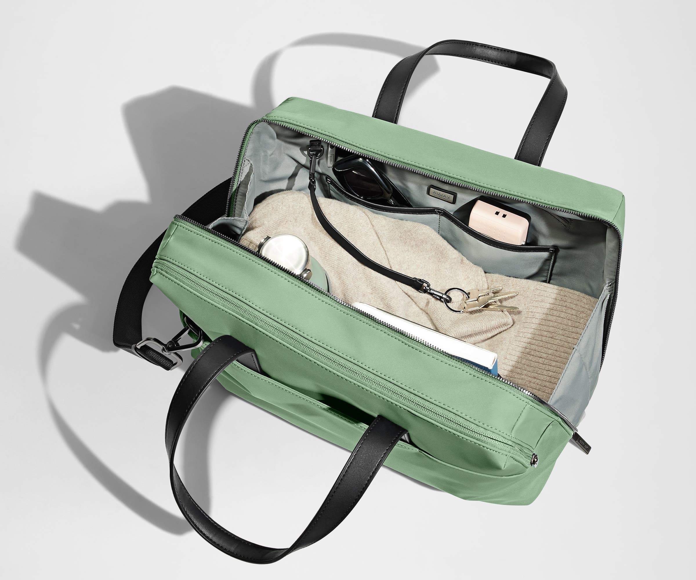The Everywhere Bag in Sea Green - Image 4