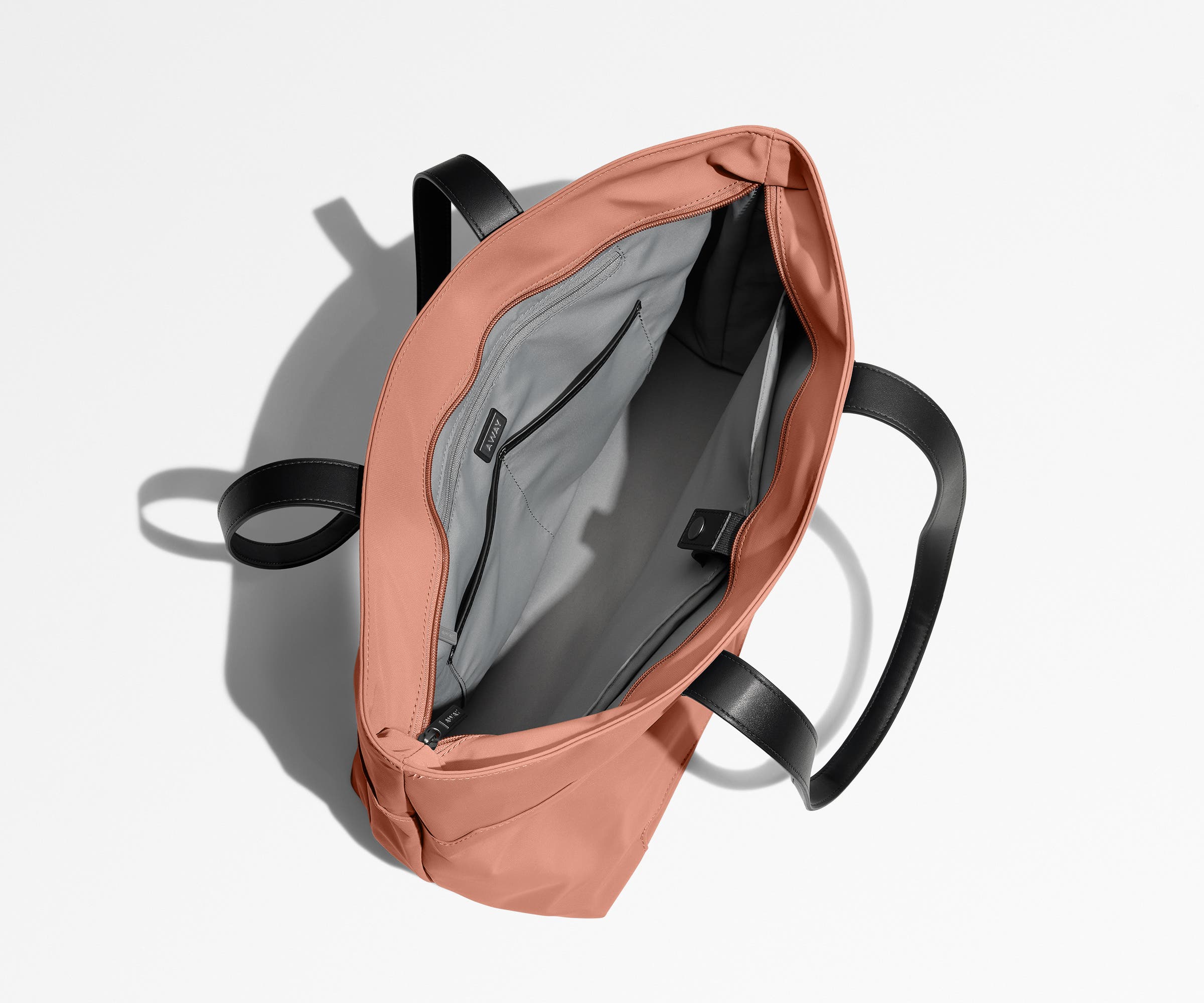 The Everywhere Tote in Clay Pink - Image 3
