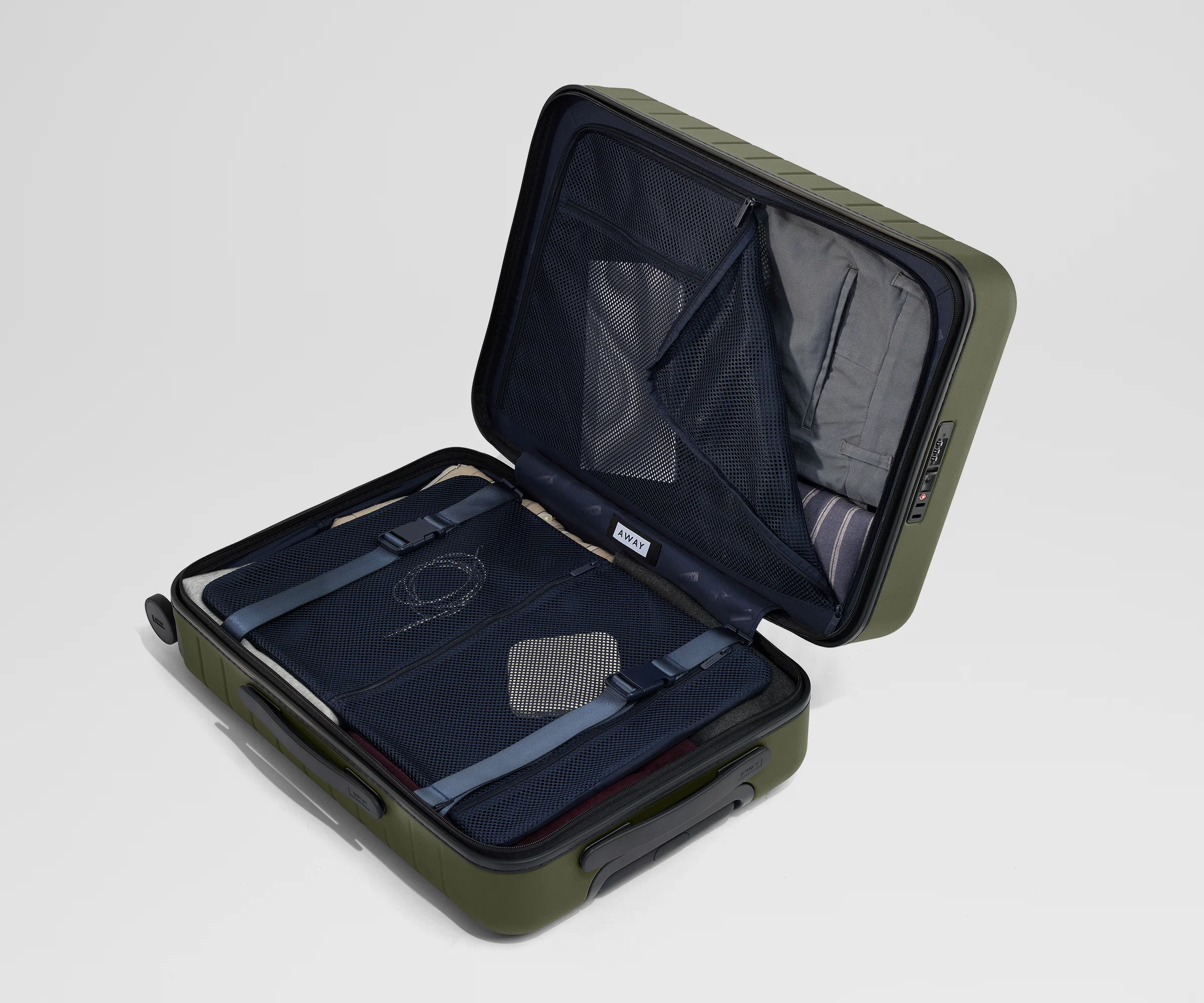 The Executive Carry-On in Olive Green - Image 8