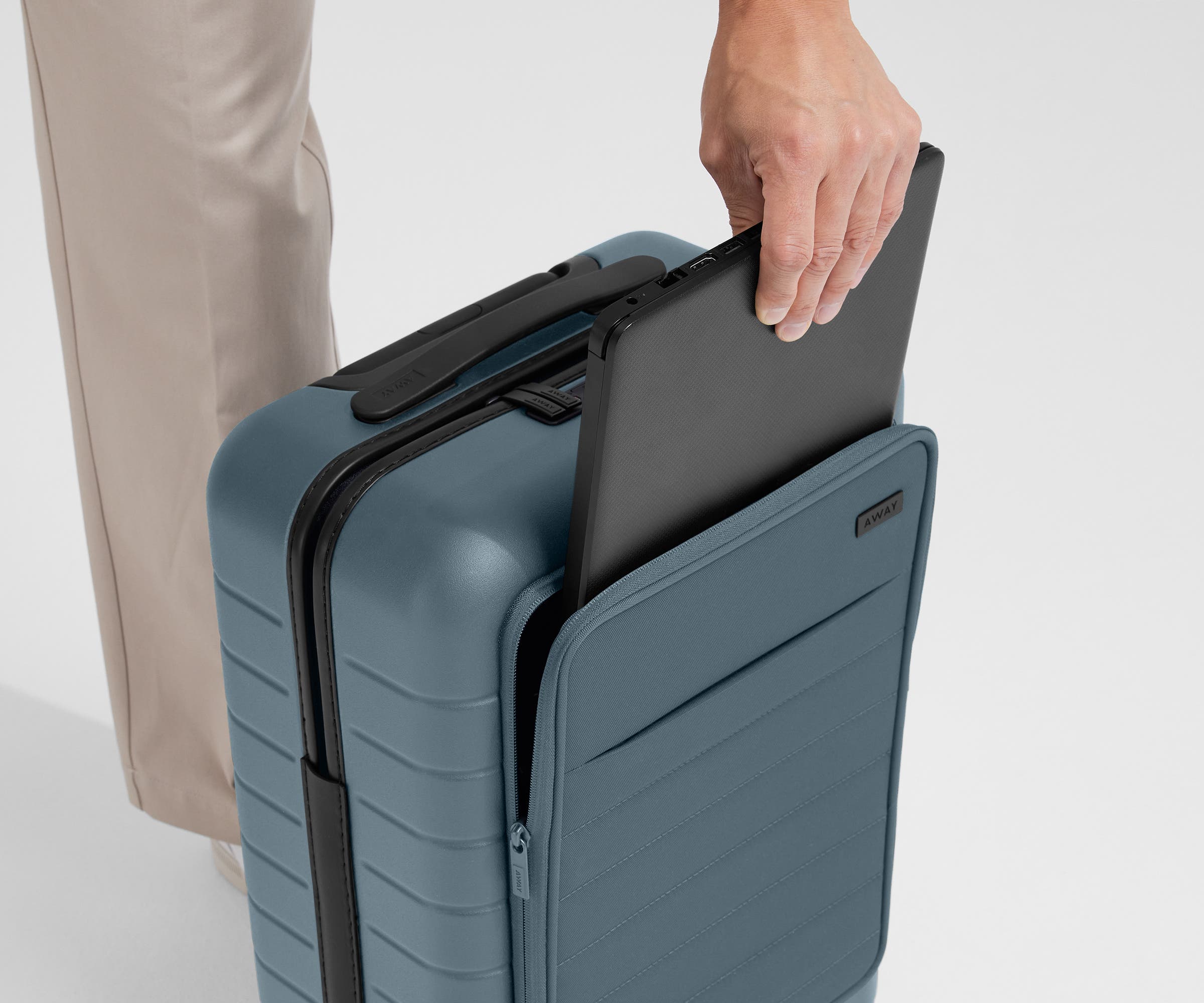 The Executive Carry-On in Coast Blue - Image 3