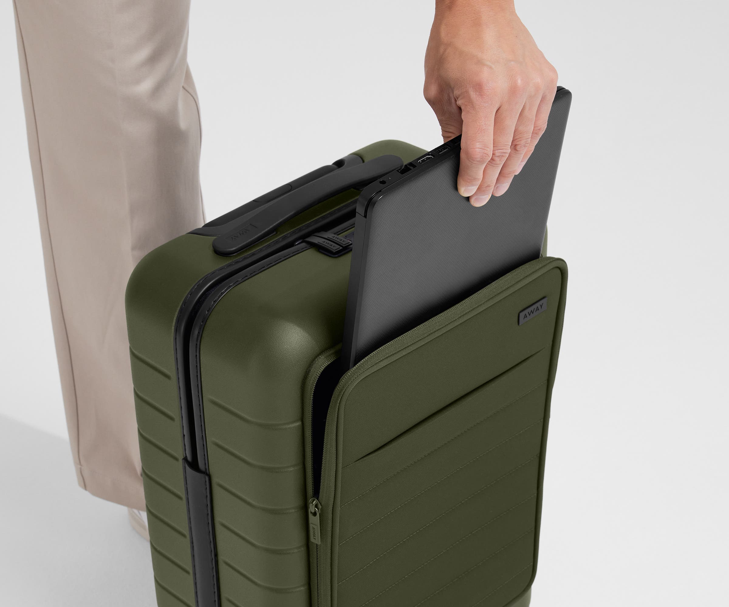 The Executive Carry-On in Olive Green - Image 3