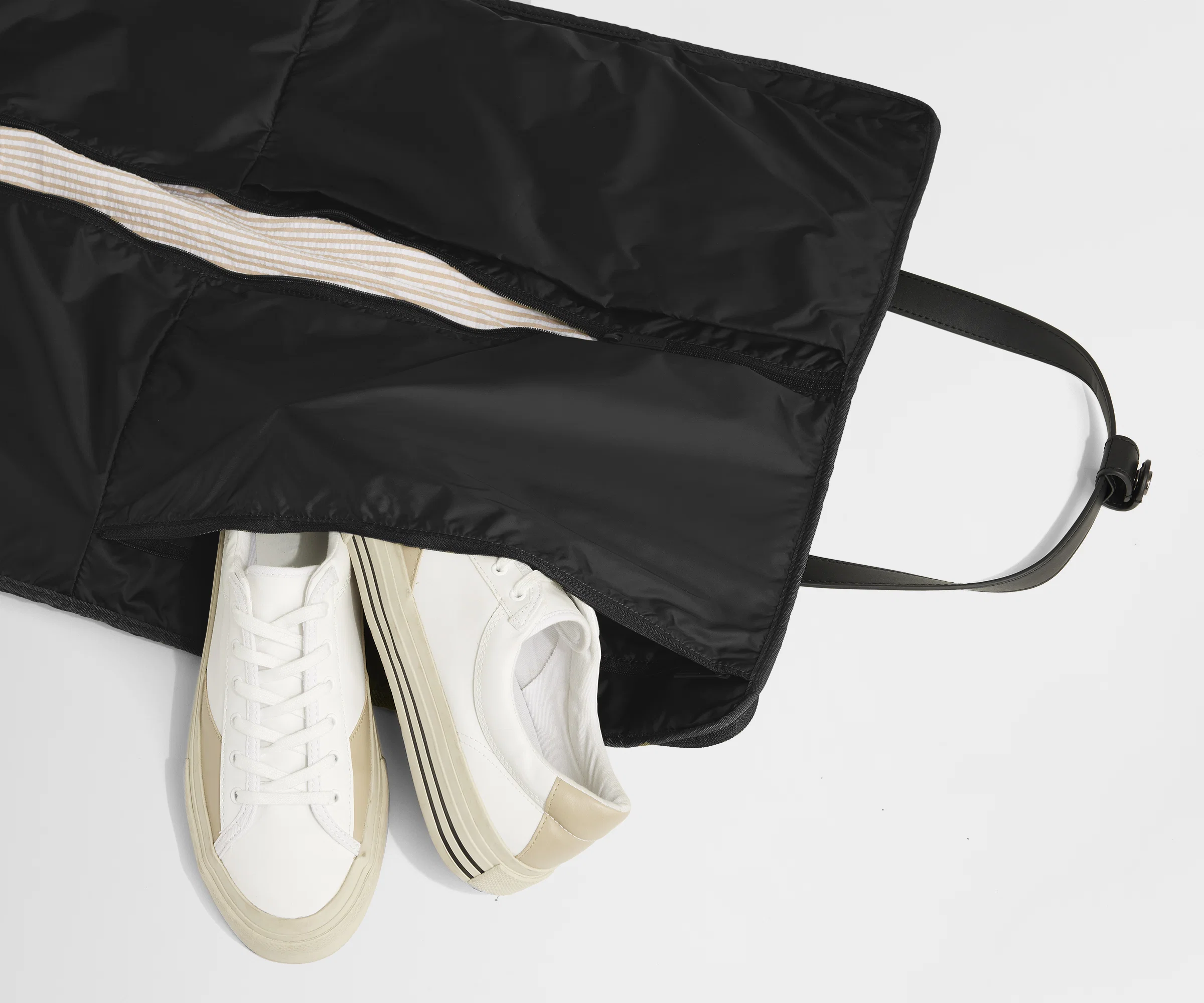 Garment Duffle in Jet Black - Image 4