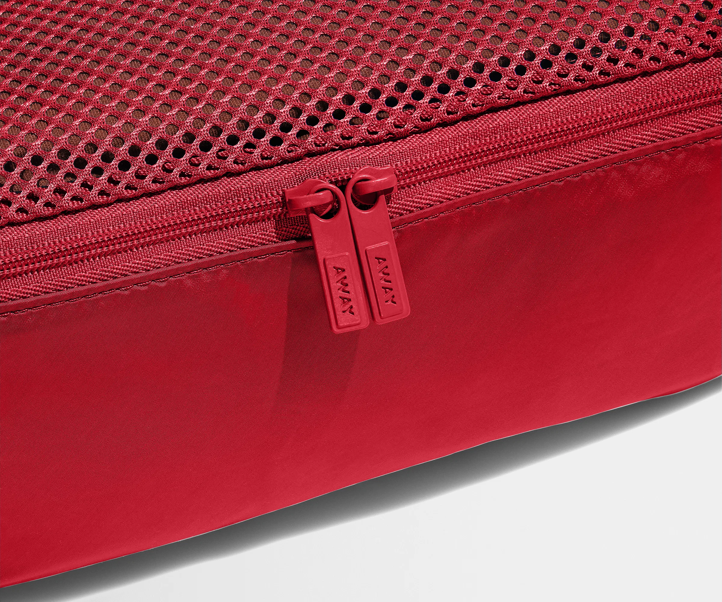 The Insider Packing Cubes in Cherry Red - Image 4