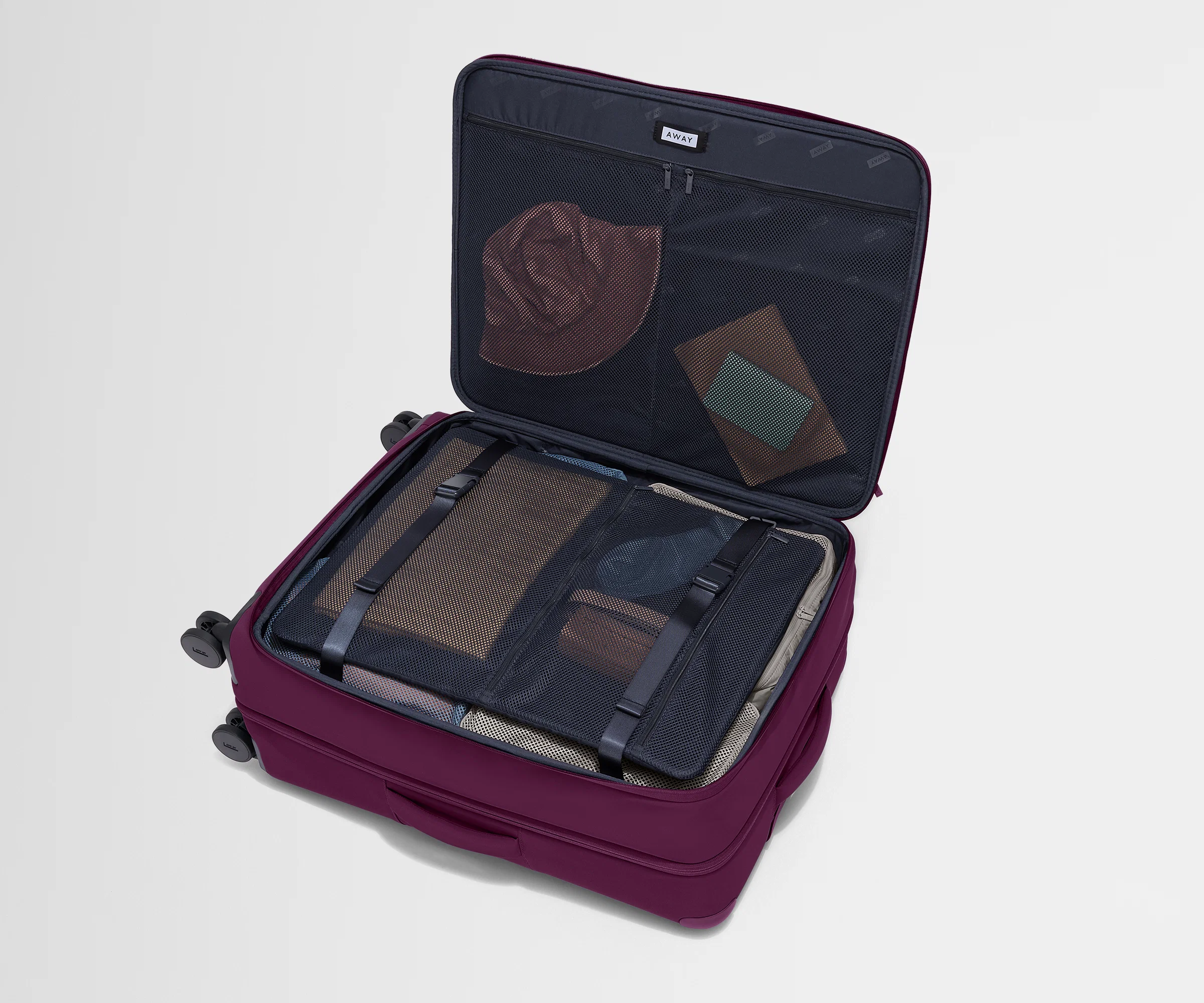 Softside Large in Plum Purple - Image 4