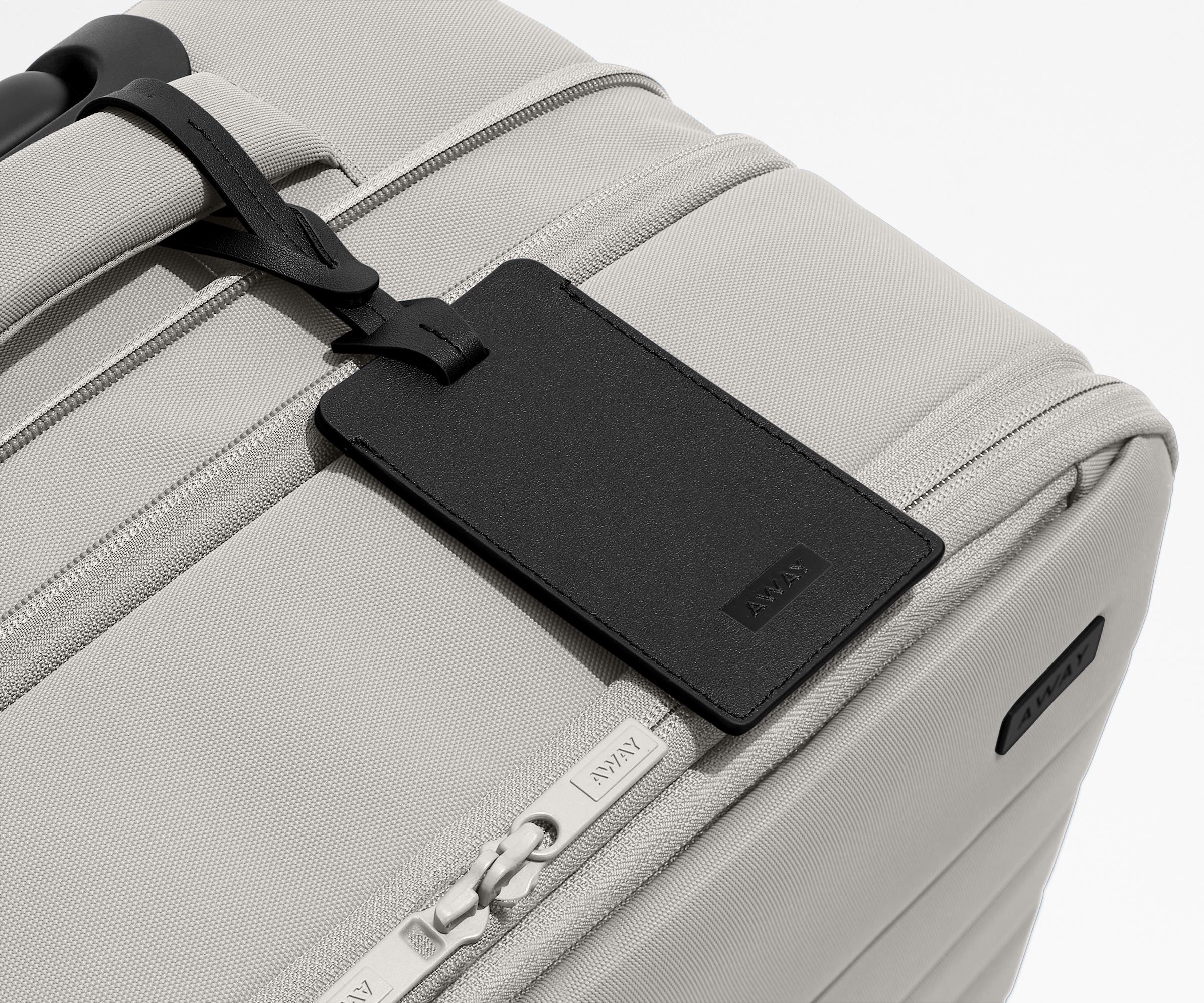 Softside Medium in Cloud Gray - Image 11