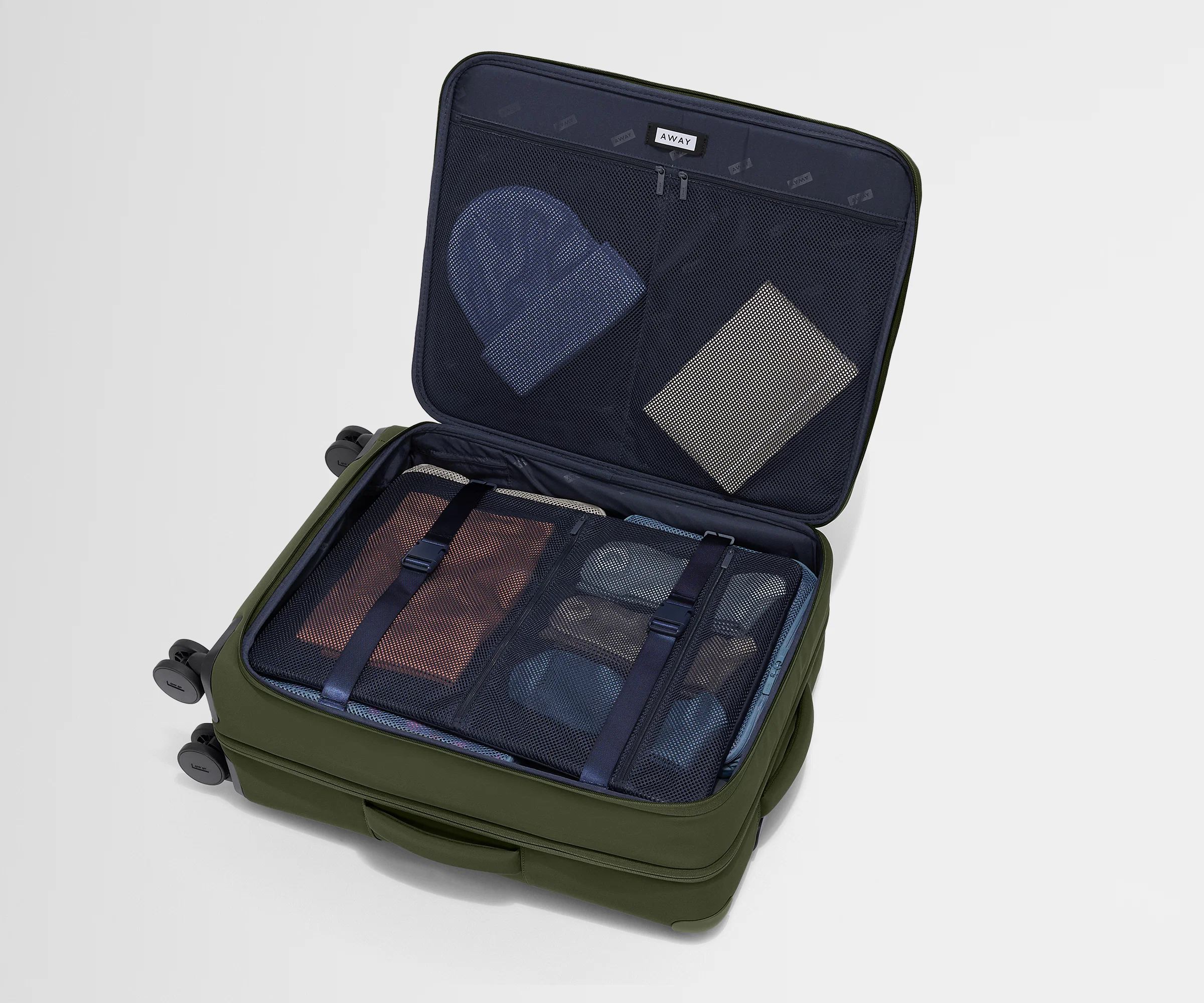 Softside Medium in Olive Green - Image 4