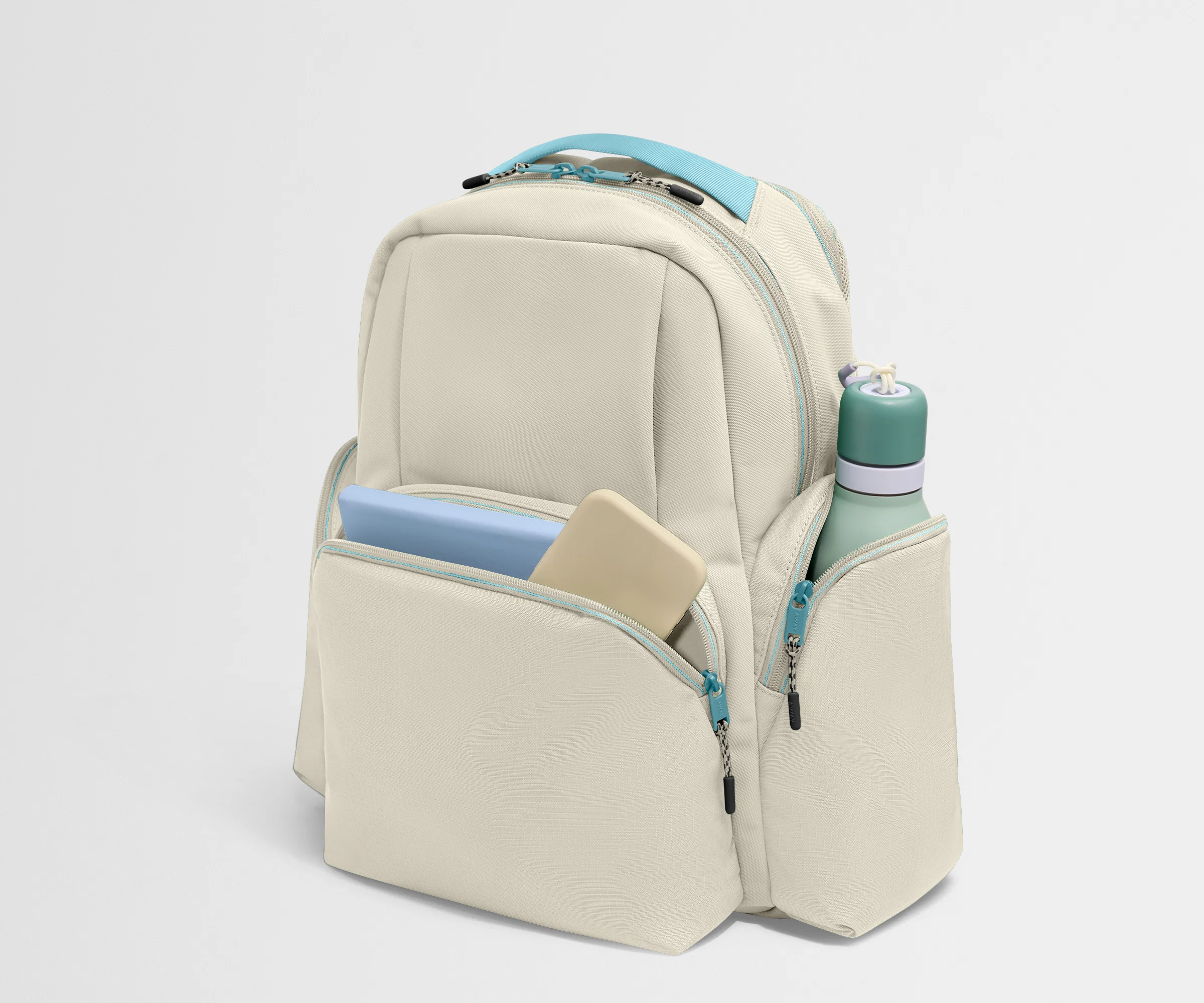 Sport Backpack in Salt White - Image 4