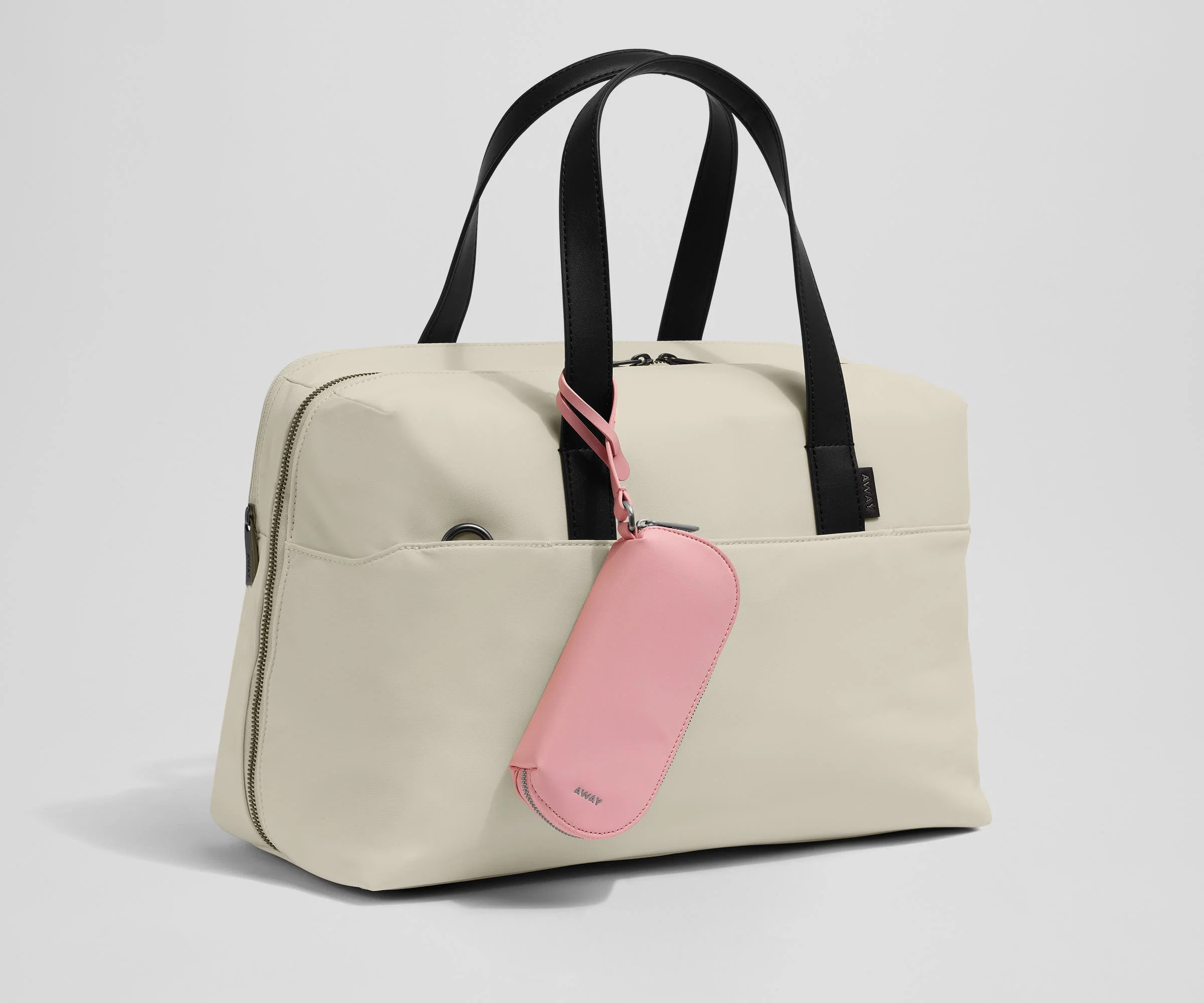 Sunglasses Pouch in Flamingo Pink - Image 4