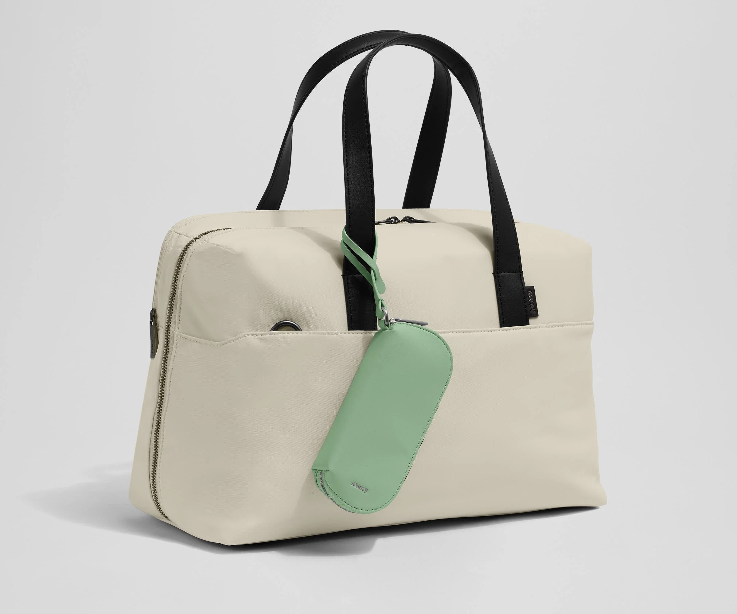 Sunglasses Pouch in Sea Green - Image 4