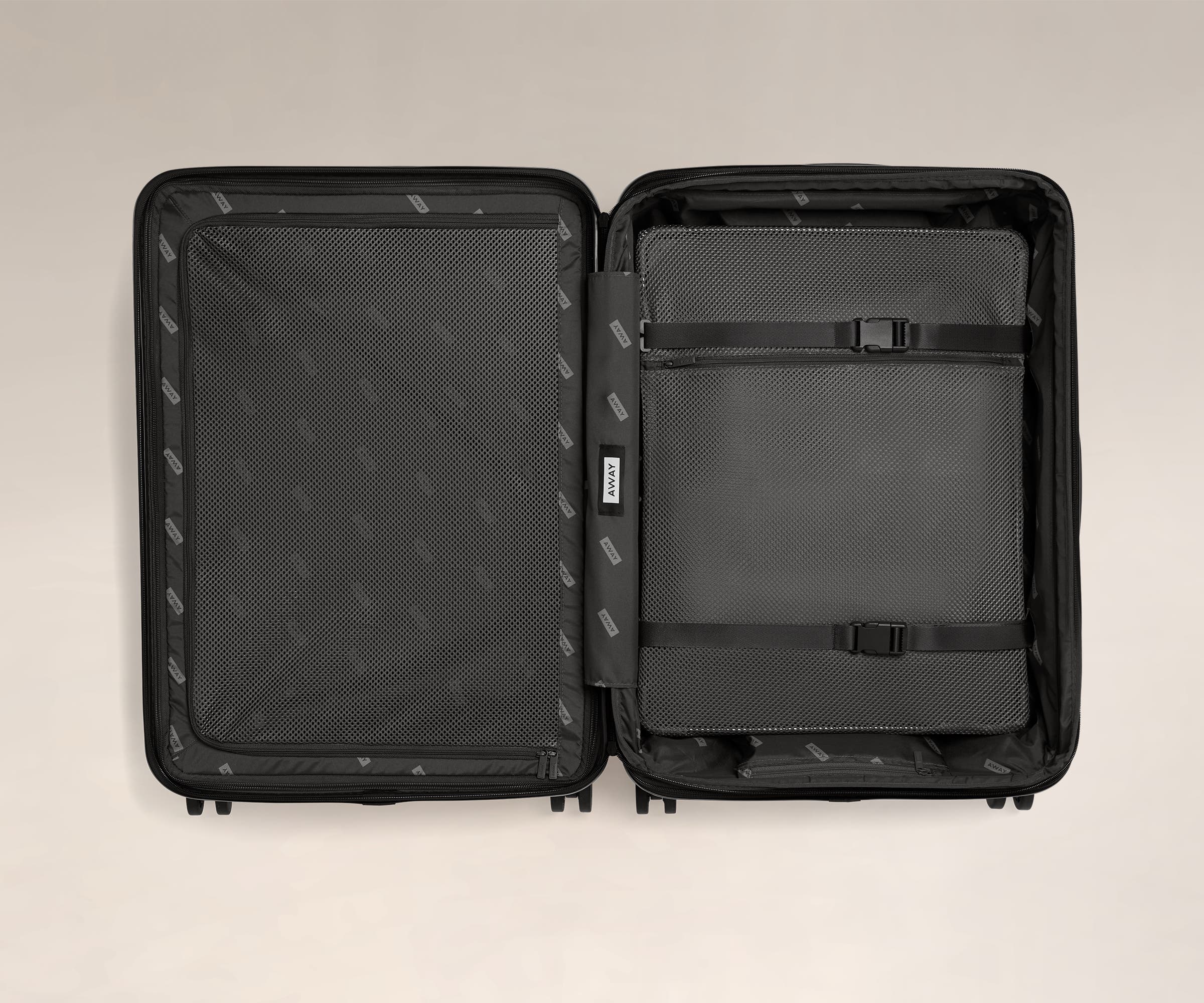 The Large Flex in Jet Black (DTM) - Image 34
