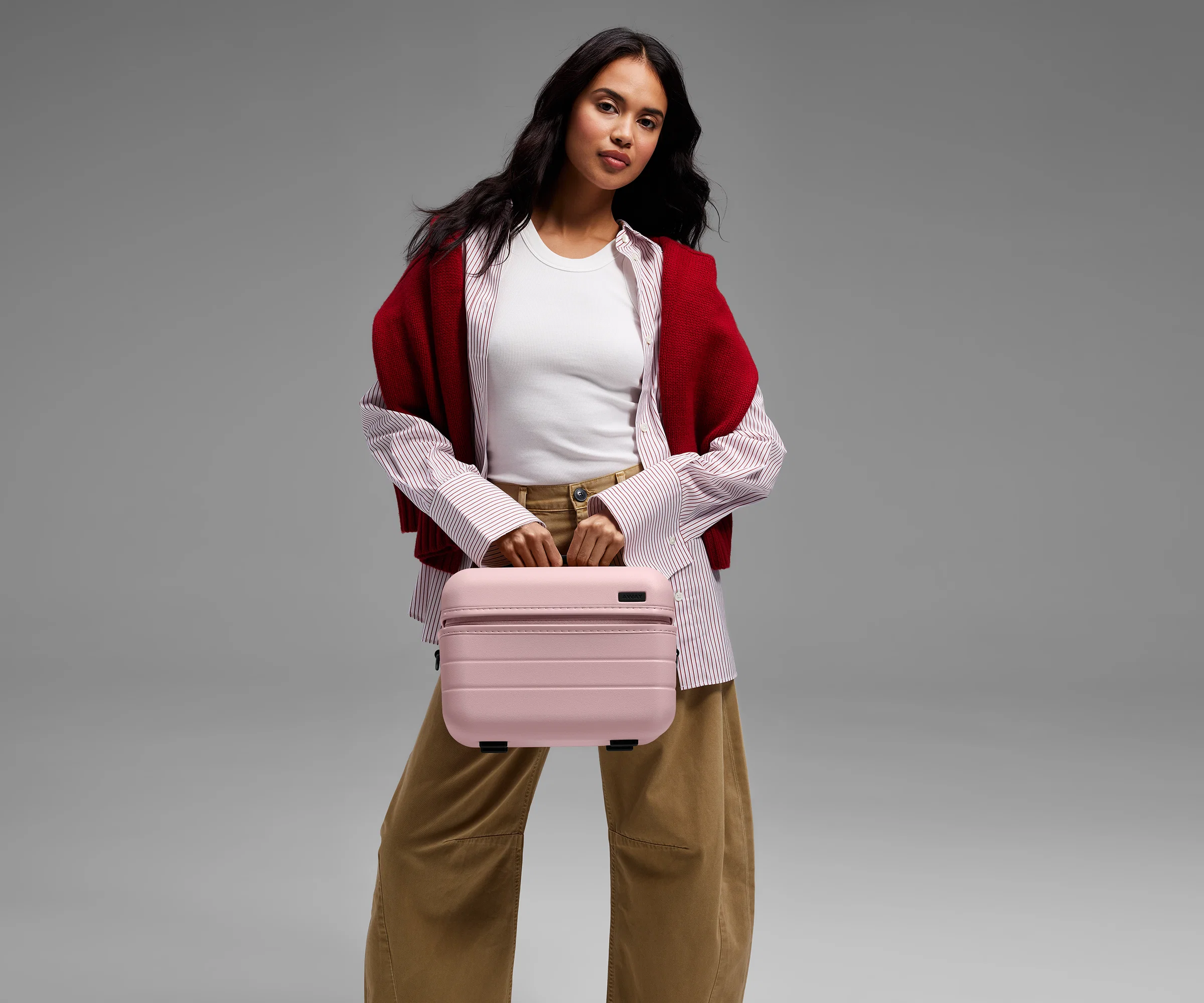 The Train Case in Blush Pink - Image 7