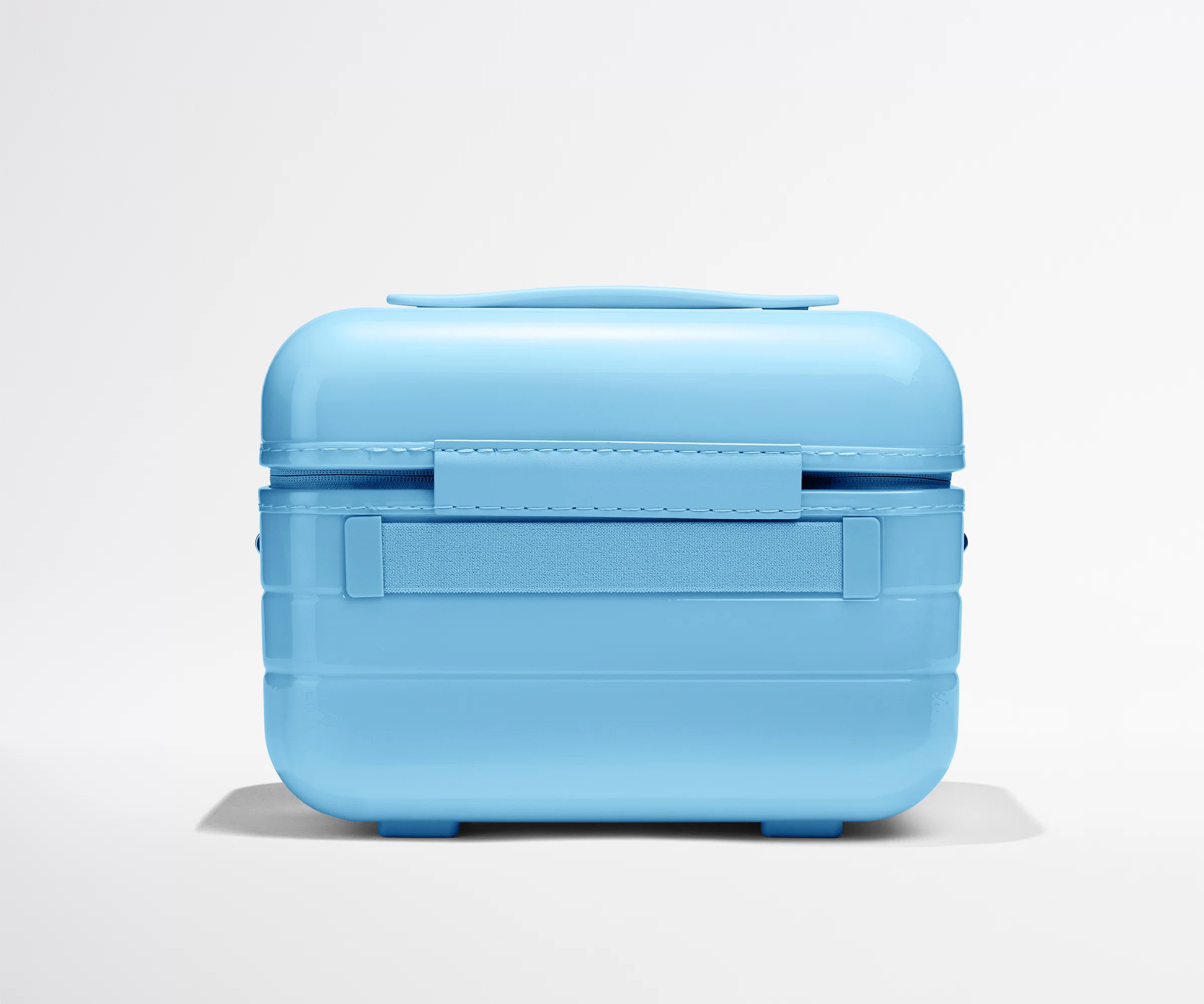 The Train Case in Glazed Opal Blue - Image 3