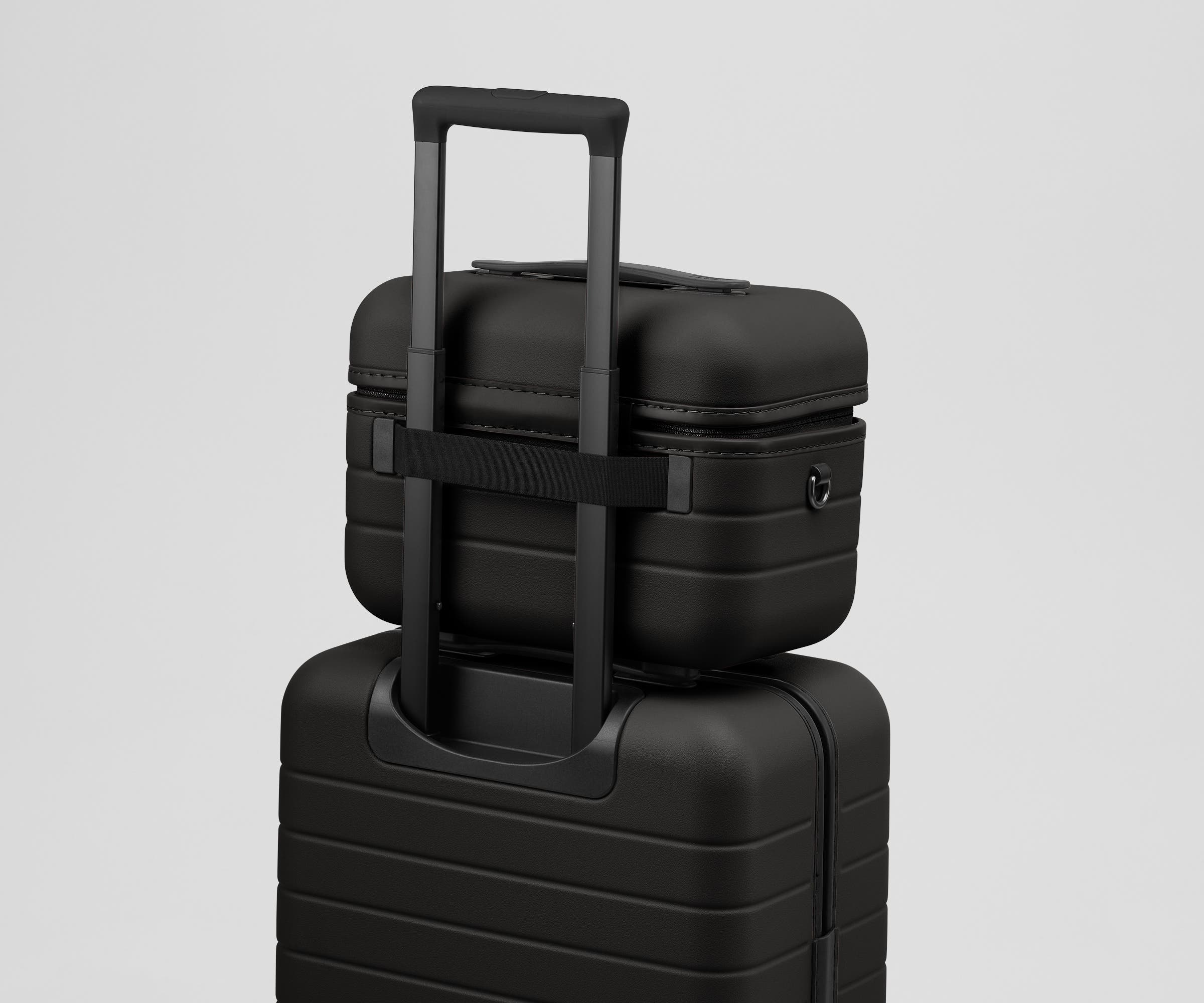 The Train Case in Jet Black - Image 9